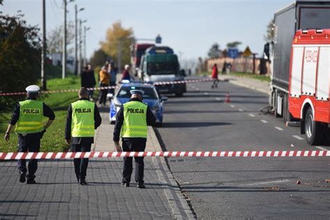 Wszystkich Wi Tych Na Drogach Relacja Na Ywo Utrudnienia