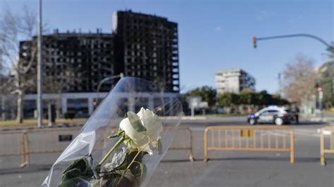 Hallado Un Nuevo Cuerpo Que Eleva A Los Fallecidos En El Edificio