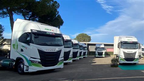 Iveco S Way Veicoli A Lng Consegnati A Aev