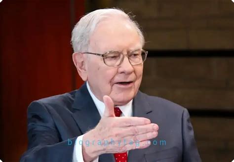 Best Warren Buffett Biography Career, Age, Height and Others