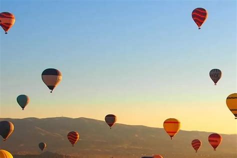 Bisa Lihat Balon Udara Di Langit Yogyakarta Ini Jadwal Dan Harga Tiket