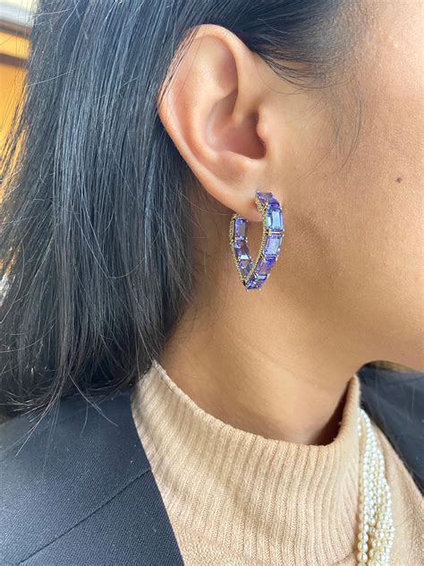 Goshwara Tanzanite Emerald Cut Heart Shape Hoop With Diamonds Earrings At 1stdibs