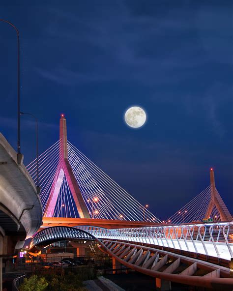 Rare 'Blue Supermoon' Over Boston | August 2024 [08/18/24]