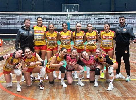 Volley Femminile La Tonno Callipo Vince Pure A Cosenza