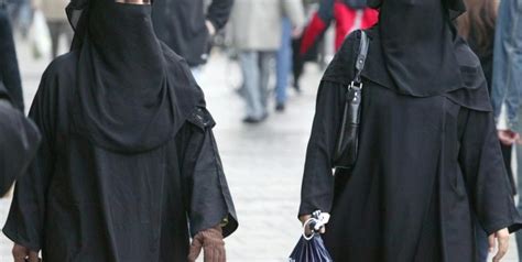 Entra En Vigencia La Prohibición Del Uso De La Burka En Holanda El