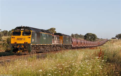 RL305 48s34 RL304 44204 442s1 L277 5446 Werris Creek 17 12 Flickr