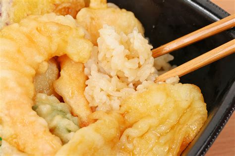 【ほっともっと】春の定番メニュー「海鮮天丼」が今年も登場！気になる具材は？ パシャログ