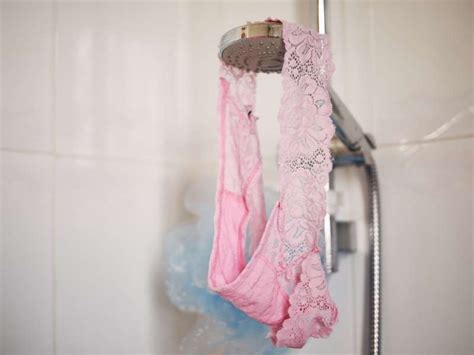 Como lavar calcinha corretamente 8 Dicas para não errar Compra Fácil Lingerie