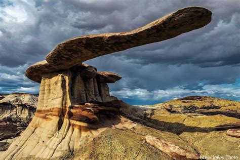 Amazing Hoodoo Formation King Of Wings San Juan Basin New Mexico