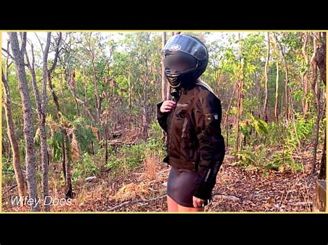 Jupe Courte Sans Culotte Oops Xvideos