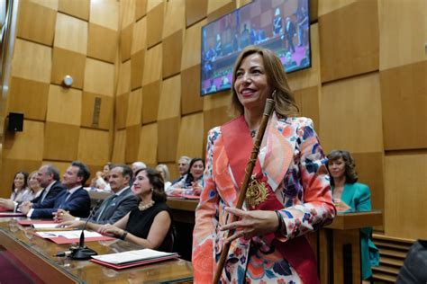 Natalia Chueca Gobernará Zaragoza En Minoría Con La Mano Tendida Al Diálogo Noticias Aragón