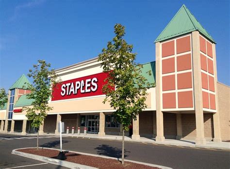 staples staples store danbury ct  castle  mike flickr