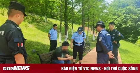 Gay cấn cuộc cứu hộ chàng trai đặt trà sữa với ghi chú uống trước khi tự tử