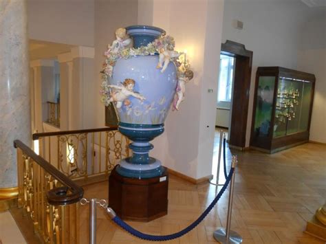 Porzellanreisen Meissen Museum Riesige Vase Porzellanreisen