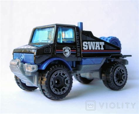Модель Mercedes Unimog TH Hot Wheels Treasure Hunt машинка редкая Хот Вилс моделька