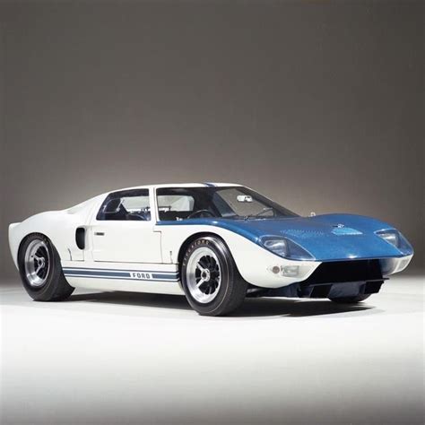 「Ford GT40」おしゃれまとめの人気アイデア｜Pinterest｜Wakefieldfinearts | フォードgt40, 車