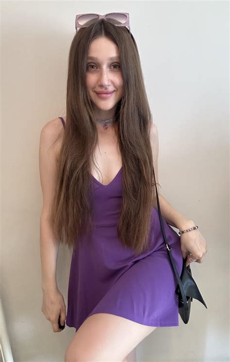 Me Looking At You As A Horny Paydrone Machine Knowing That You Will Keep Sending Because You