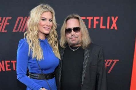 Vince Neil’S Girlfriend Leaks New Photo After Weight Loss - The Beast ...