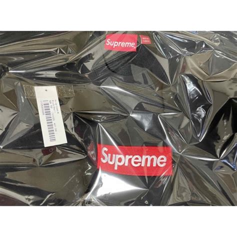 Supreme 22fw Supreme Box Logo Crewneckの通販 By Naos Shop｜シュプリームならラクマ