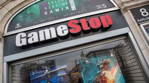 Ryan Cohen scoops up 100,000 more shares of GameStop