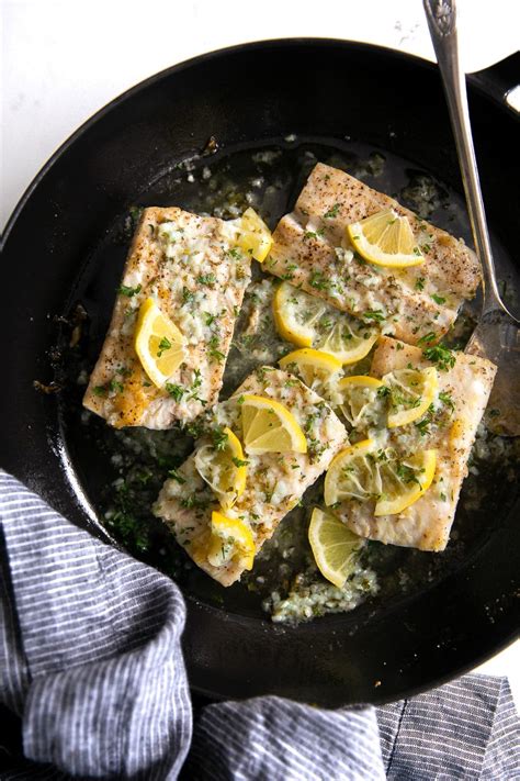 Easy Mahi Mahi Recipe With Lemon Garlic Sauce The Forked Spoon