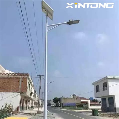 Installation Solar LED Street Light - China LED Lamp and Solar Street Lamp