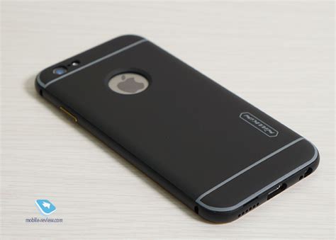 Mobile-review.com Nillkin. Три чехла и автомобильный держатель