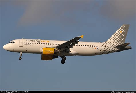 Ec Kbu Vueling Airbus A Photo By Bruno Muthelet Id