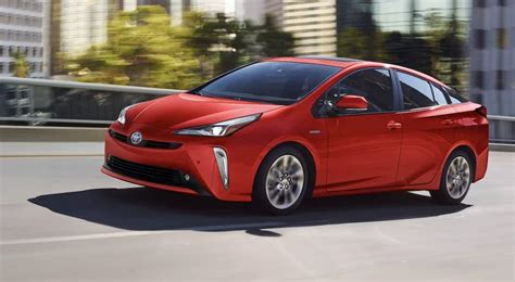 Comparing The 2022 Prius 2022 Prius Prime Aurora Toyota Dealer