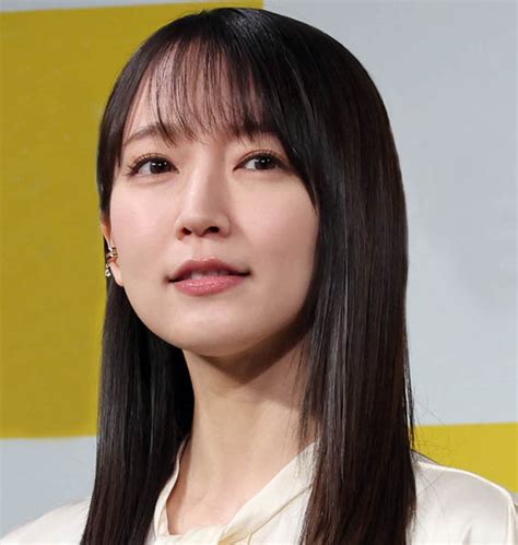 2ページ目 吉岡里帆“ど根性女優”の原点「欲しいものは自分の力で」所属事務所休業で移籍も仕事絶好調｜日刊ゲンダイdigital