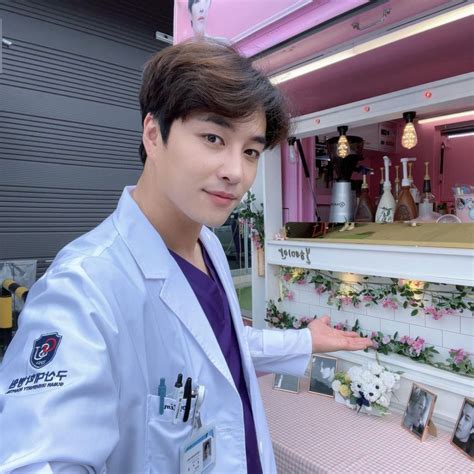 Fakta Peran Min Woo Hyuk Di Drakor Doctor Cha