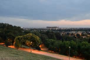 Montagnetta Di San Siro E Lo Stadio Paesaggio Urbano Panoramica It