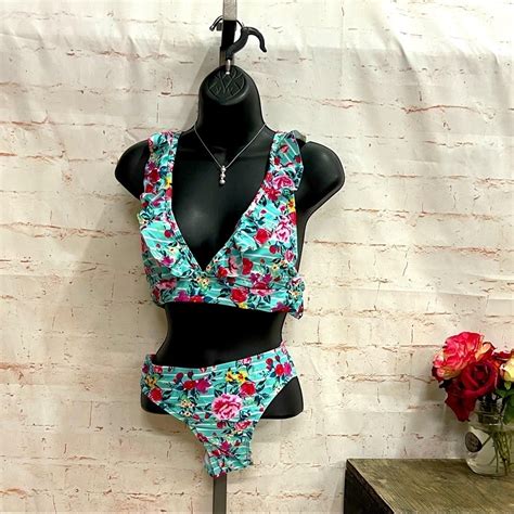 Striped Floral Bikini Two Piece Swimsuit Medium Gem
