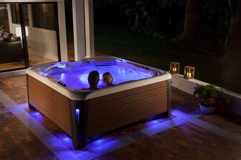 High Tech Hot Tubs What To Expect From Your Technology Hot Spring Spas