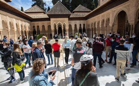 Experiencing Alhambra with a Private Tour – tickets, private tours, prices