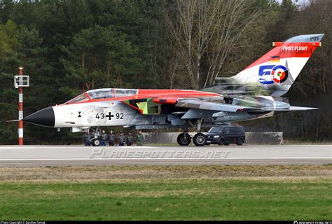 43 92 Luftwaffe German Air Force Panavia Tornado IDS Photo by Günther