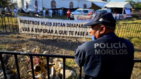 Violencia En M Xico Entre Y Se Hallaron Fosas Con