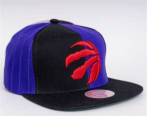 Kšiltovka Mitchell And Ness What The Pinstripe Toronto Raptors Black