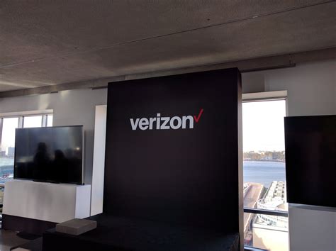 Verizon set to add new $20 charge to smartphone upgrades [Update