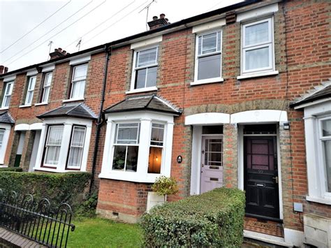 3 Bed Terraced House To Rent In Beehive Lane Chelmsford Cm2 Zoopla