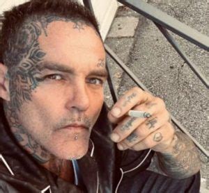 Shifty Shellshock el excantante de Crazy Town murió a los 49 años