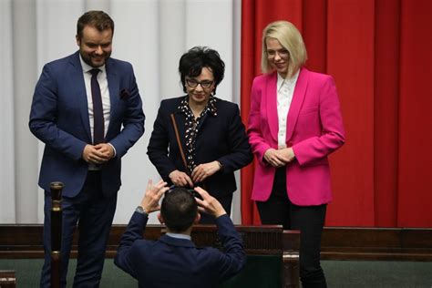 Pis Zmienia Rzecznika Bochenek Za Fogla Zdj Cie Nr