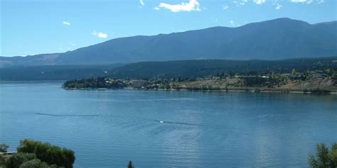 Invermere On The Lake Lake Windermere Bc