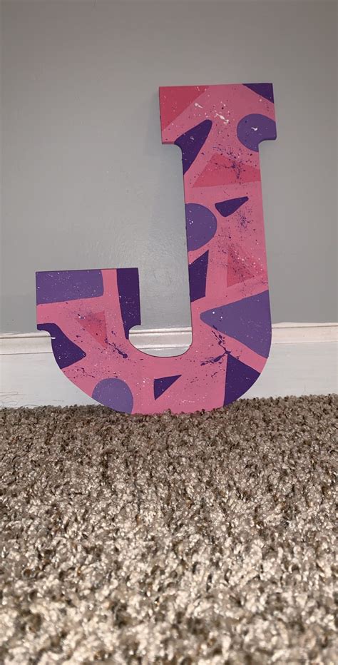 DIY Painted Wooden Letter | Painting wooden letters, Diy painting, Wooden letters