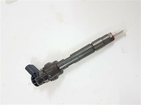 New Bosch Fuel Injector For BMW 1 2 3 4 5 7 X3 2 0L X5 3 0L F25 F15