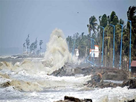 Cyclone Mandous Aftermath Heavy Rains Witnessed In Southern Andhra Pradesh