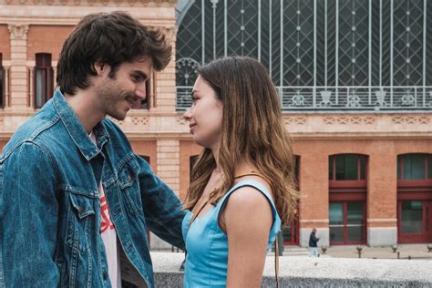 Um Conto De Fadas Perfeito Veja Enredo E Elenco De Miniss Rie Da Netflix