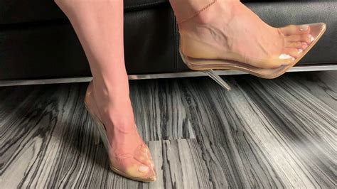 The Secret Gurlbella Spilled Her Heels You Ll Never Get This Watch Back news