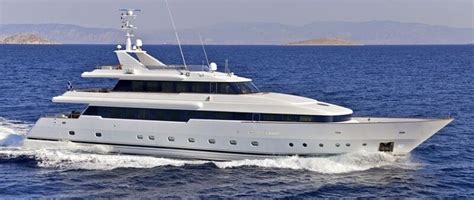 Luxury Yachts for Charter in Greece | Europe Yachts