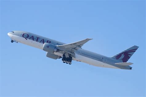 Qatar Airways Boeing 777 200LR A7 BBD This 777 Was First F Flickr